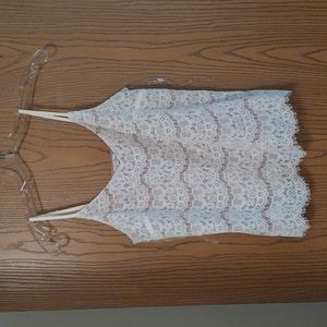 White lace tank top